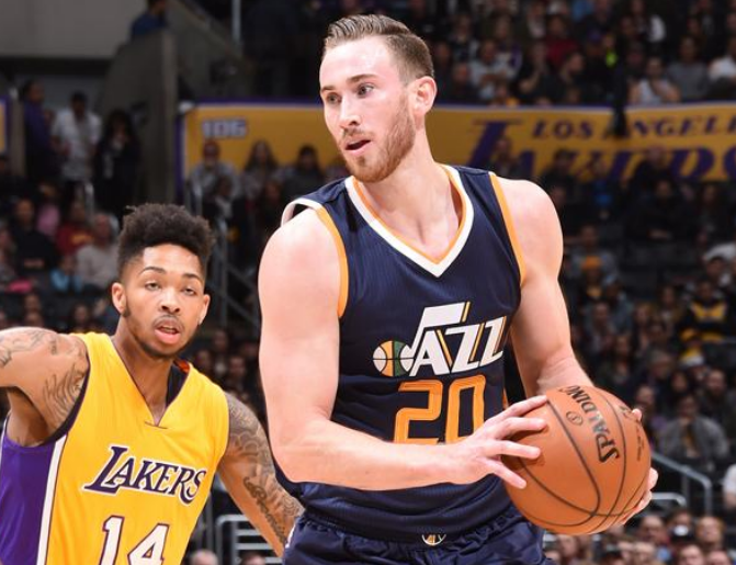 用球员的技 用球员的技